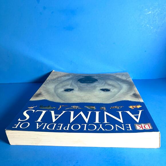 DK Encyclopedia of Animals (2006, Softcover) Stunning Photos, Facts, Reference - Picture 4 of 8